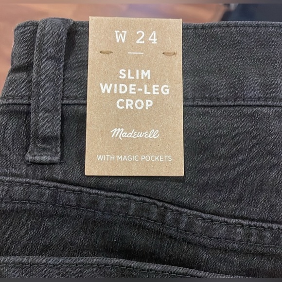 Madewell Slim Wide-Leg Jeans in Lunar Wash - Picture 3 of 8